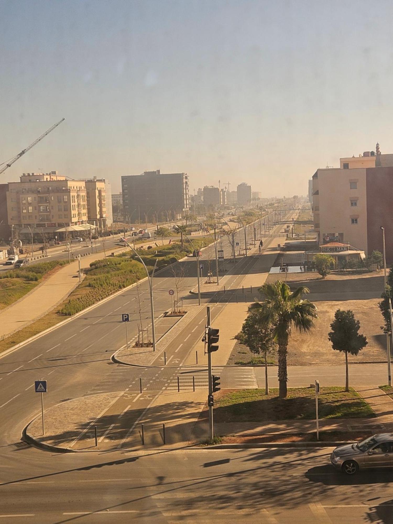 Appart Moderne Nador Al Jadid Pres De La Corniche Eksteriør bilde