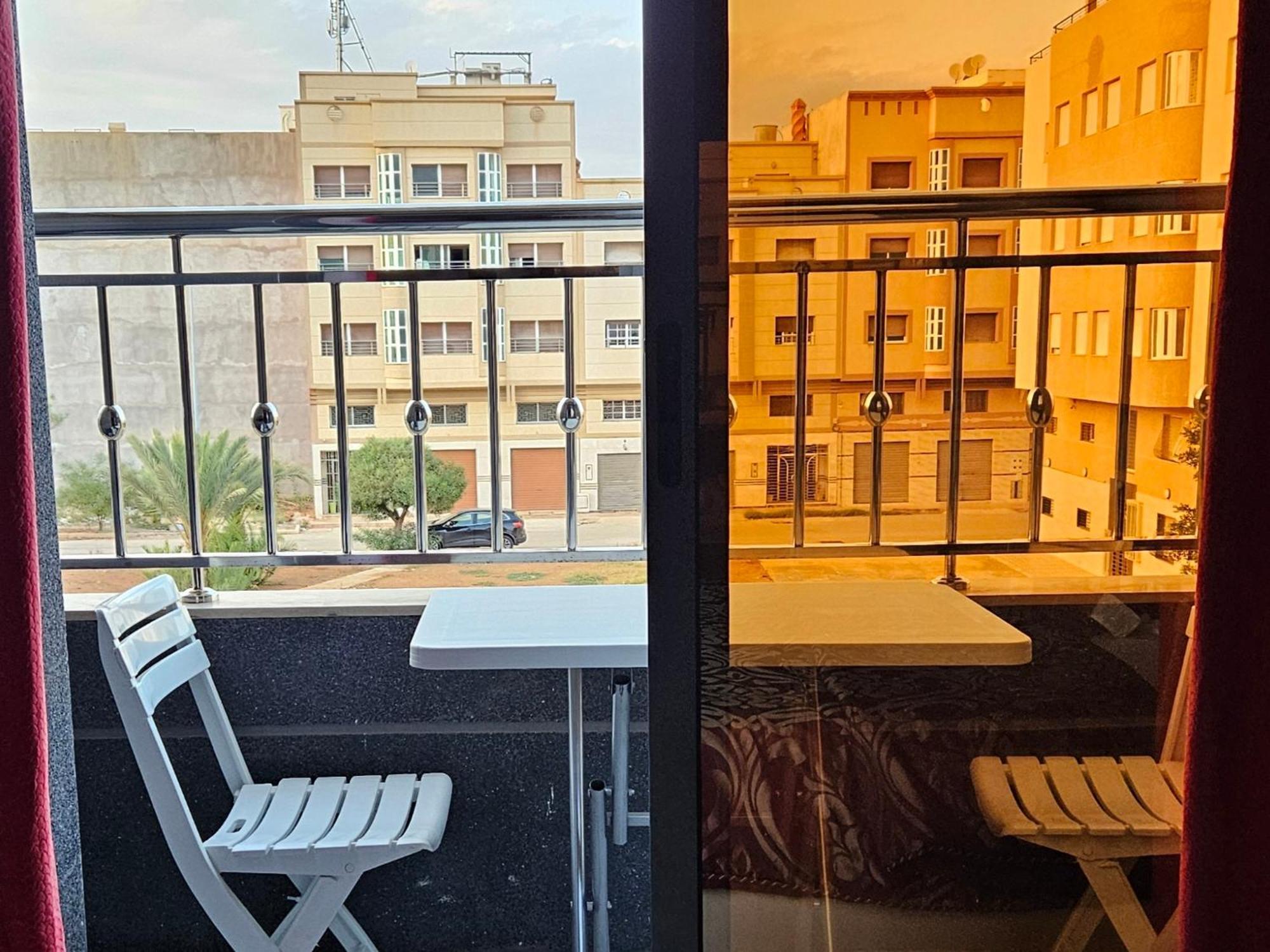 Appart Moderne Nador Al Jadid Pres De La Corniche Eksteriør bilde